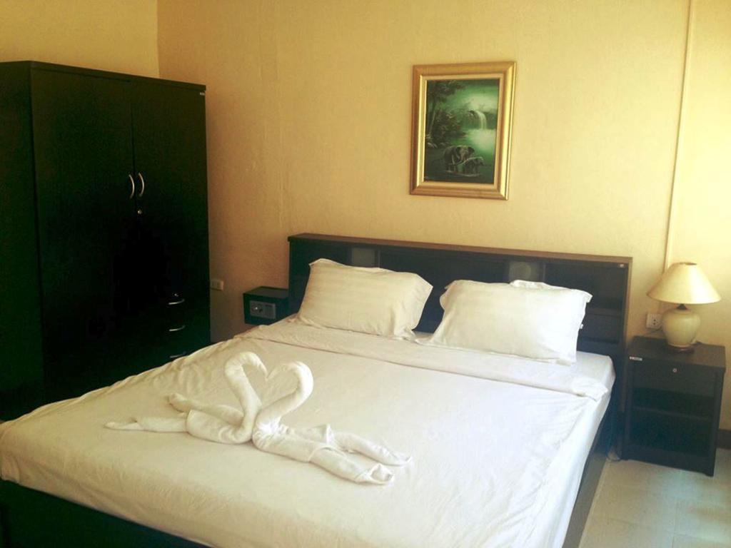 Sandman Hotel & Sports Bar Pattaya Zimmer foto